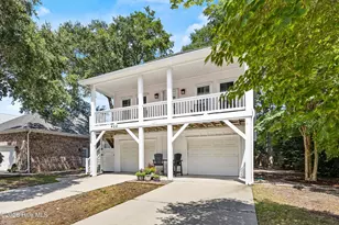 422 Settlers Ln, Kure Beach, NC 28449 - Photo 3