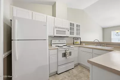 2225 Locksley Woods Drive #F, Greenville, NC 27858 - Photo 9