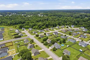 241 Maidstone Dr, Richlands, NC 28574 - Photo 9