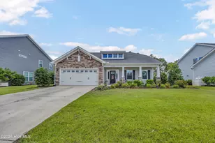 6148 Willow Glen Dr, Wilmington, NC 28412 - Photo 1