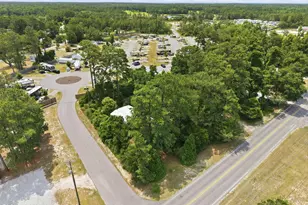 632 E Ocean Rd, Holly Ridge, NC 28445 - Photo 43