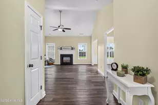 158 Moonstone Ct, Jacksonville, NC 28546 - Photo 5