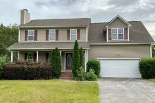 202 Thrush Ct, Jacksonville, NC 28546 - Photo 1
