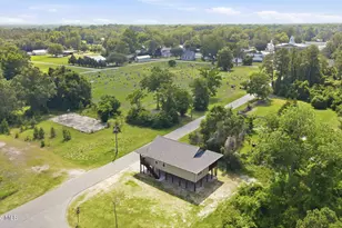 303 E Jones St, Trenton, NC 28585 - Photo 47