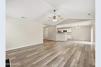303 Brunswick Drive, Jacksonville, NC 28546 - Photo 11