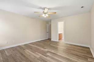 303 Brunswick Dr, Jacksonville, NC 28546 - Photo 21