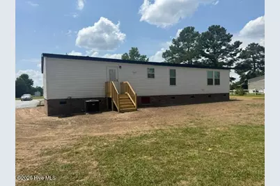 213 Pridgen Acres Drive, Clarkton, NC 28433 - Photo 5