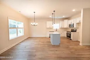 574 Poppleton Dr, Hampstead, NC 28443 - Photo 9