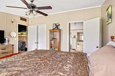 129 Aberdeen Lane, Jacksonville, NC 28540 - Photo 15