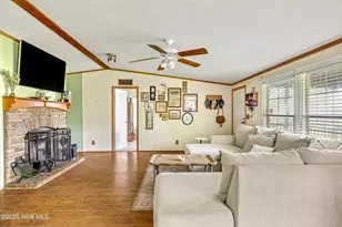 129 Aberdeen Ln, Jacksonville, NC 28540 - Photo 11