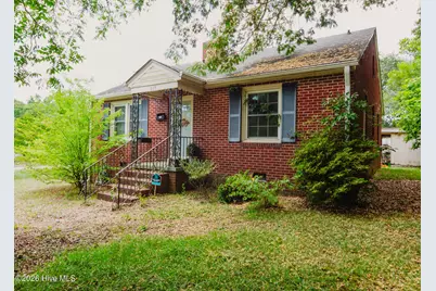 303 Myrtle Avenue, Hamlet, NC 28345 - Photo 1