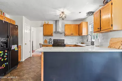 118 Archdale Drive, Jacksonville, NC 28546 - Photo 9