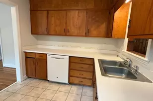 207 Talbot St, Whiteville, NC 28472 - Photo 7