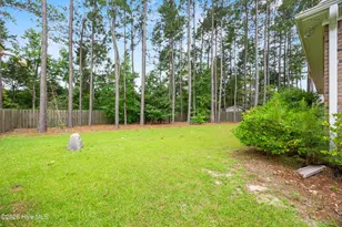 330 Crown Pointe Dr, Hampstead, NC 28443 - Photo 51