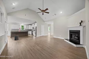 330 Crown Pointe Dr, Hampstead, NC 28443 - Photo 17