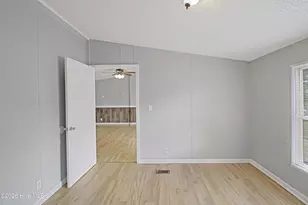 [Address not provided], Jacksonville, NC 28540 - Photo 5