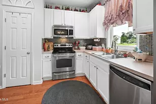 2857 Little Gem Cir, Winterville, NC 28590 - Photo 23