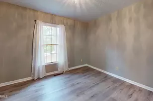 8 Shadow Dr, Whispering Pines, NC 28327 - Photo 21