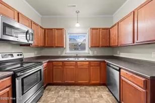 223 Caldwell Loop, Jacksonville, NC 28546 - Photo 5