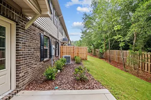 165 Lark Dr, West End, NC 27376 - Photo 5