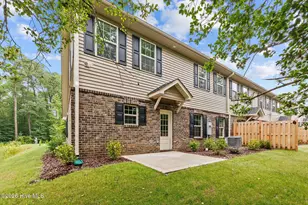 165 Lark Dr, West End, NC 27376 - Photo 3