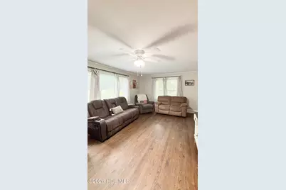 1240 Titus Lane, Jacksonville, NC 28540 - Photo 5