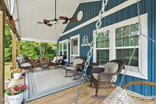 296 Middle River Rd NE, Supply, NC 28462 - Photo 9