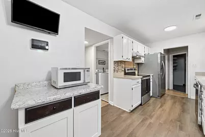 204 S Carlisle Court, Jacksonville, NC 28546 - Photo 23