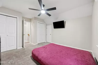 204 S Carlisle Court, Jacksonville, NC 28546 - Photo 33