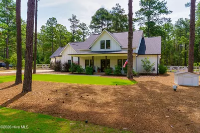 1241 Linden Road, Aberdeen, NC 28315 - Photo 3