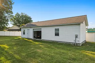 112 Leslie Newsome Ave, Whiteville, NC 28472 - Photo 35