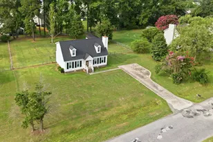 949 Teakwood Dr, Greenville, NC 27834 - Photo 41