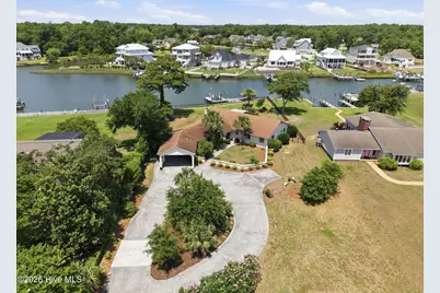 220 Club Point Drive, Cape Carteret, NC 28584 - Photo 57