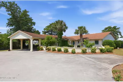220 Club Point Drive, Cape Carteret, NC 28584 - Photo 3