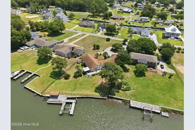 220 Club Point Drive, Cape Carteret, NC 28584 - Photo 7