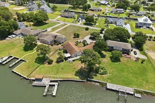 220 Club Point Dr, Cape Carteret, NC 28584 - Photo 7
