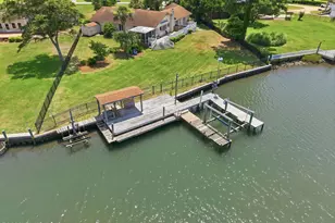 220 Club Point Dr, Cape Carteret, NC 28584 - Photo 5