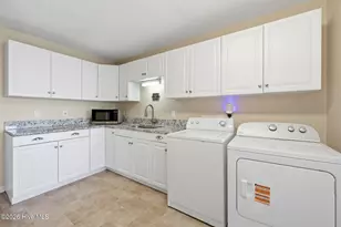 220 Club Point Dr, Cape Carteret, NC 28584 - Photo 43