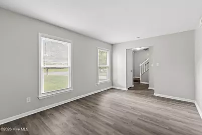 108 Meadowview Court, Jacksonville, NC 28546 - Photo 3