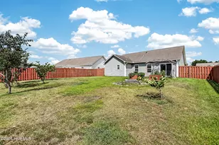412 Amaryllis Ln, Holly Ridge, NC 28445 - Photo 35