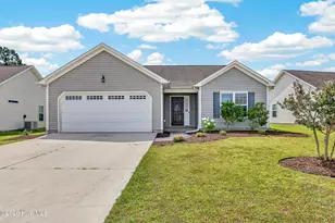 412 Amaryllis Ln, Holly Ridge, NC 28445 - Photo 1