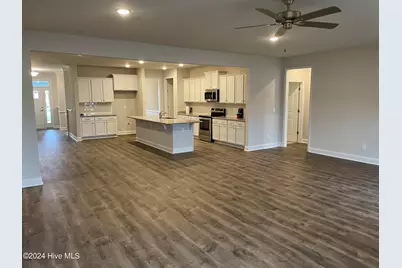 175 Seashore Street, Grimesland, NC 27837 - Photo 7
