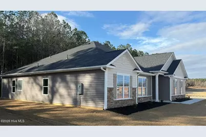 151 Seashore Street, Grimesland, NC 27837 - Photo 5