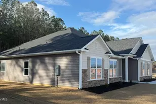 151 Seashore St, Grimesland, NC 27837 - Photo 5