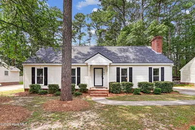 1704 Ridgeway Street W, Wilson, NC 27893 - Photo 1
