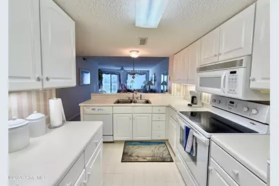 10300 Coast Guard Road #D108 Point Emerald Villas, Emerald Isle, NC 28594 - Photo 23