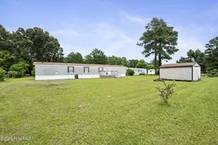 178 Cedarwood Dr, Swansboro, NC 28584 - Photo 25