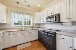 406 Neptune Dr, Cape Carteret, NC 28584 - Photo 5
