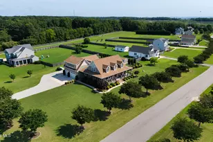 103 E Point Estates Ct, Knotts Island, NC 27950 - Photo 9