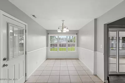 618 Sand Ridge Road, Hubert, NC 28539 - Photo 17